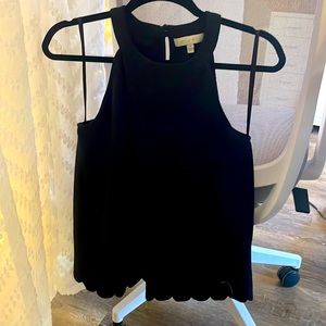 Eri + Ali Scalloped edge halter